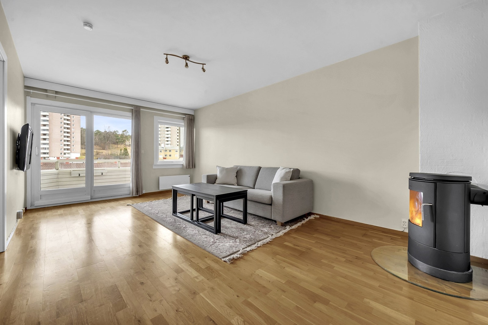 Boligen er velholdt, men har behov for diverse oppgraderinger for å tilfredsstille dagens standard. Galleribilde