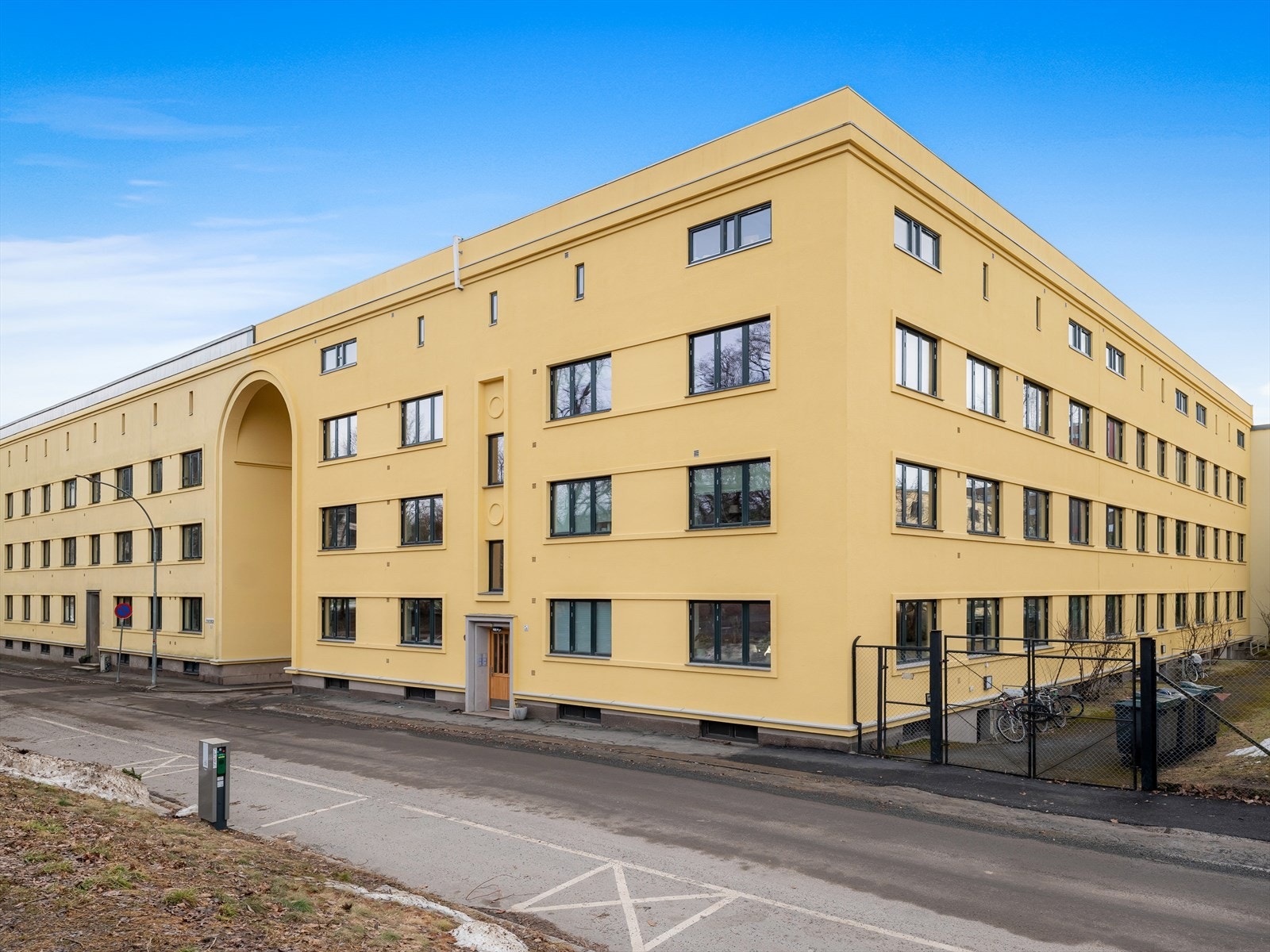 Attraktiv leilighet i et populært nabolag. Galleribilde