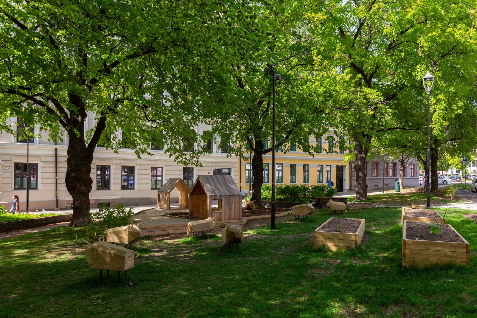 Nærområdet - Flott grøntareal like utenfor døren. Galleribilde