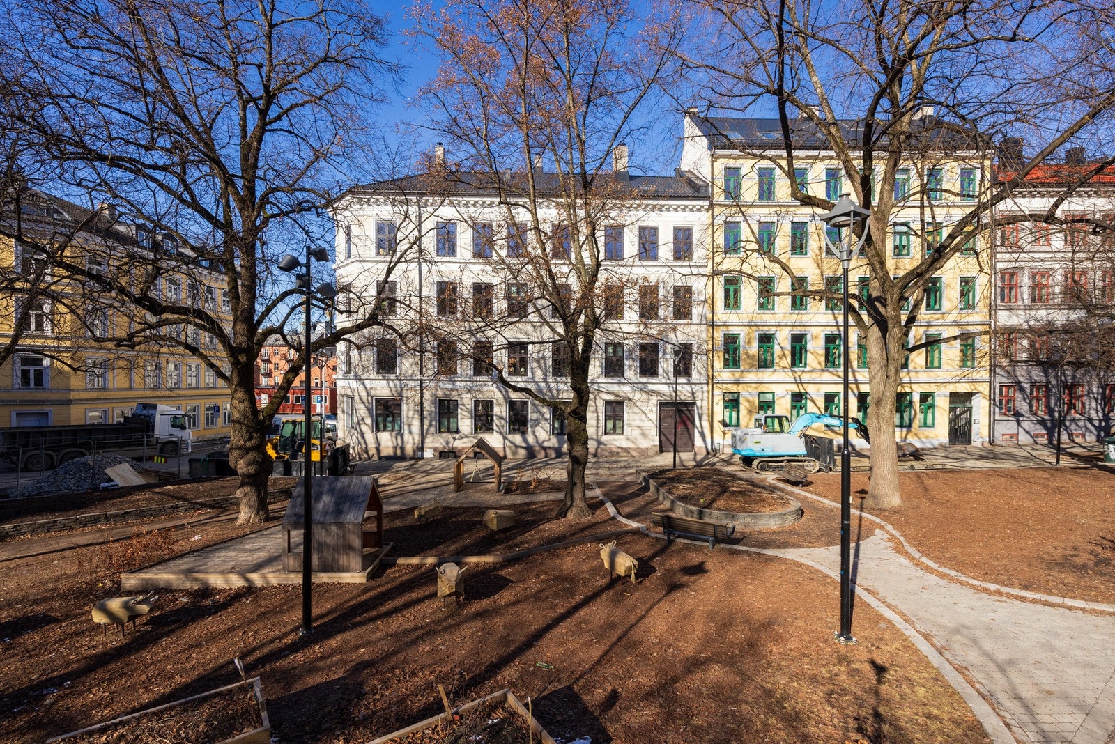 Fasade - Hjørneblokk i blindgate. Galleribilde