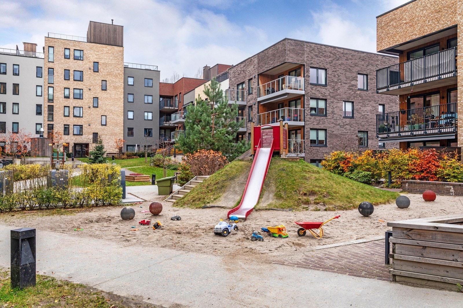 Gårdsrom Galleribilde