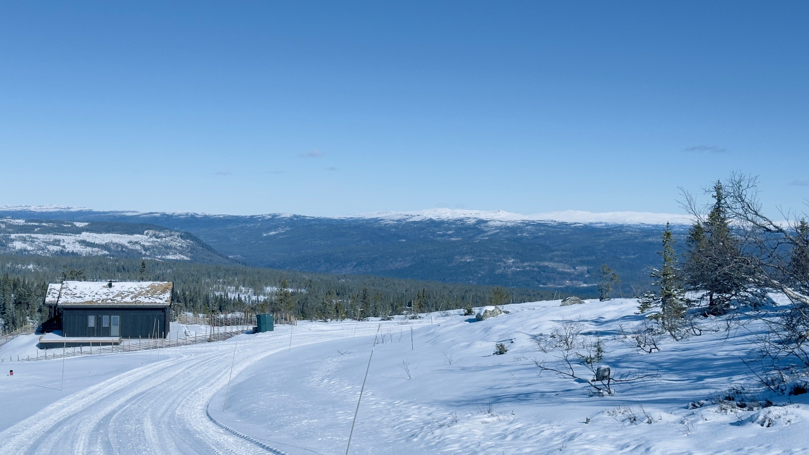 Utsikt fra tomte området. Galleribilde