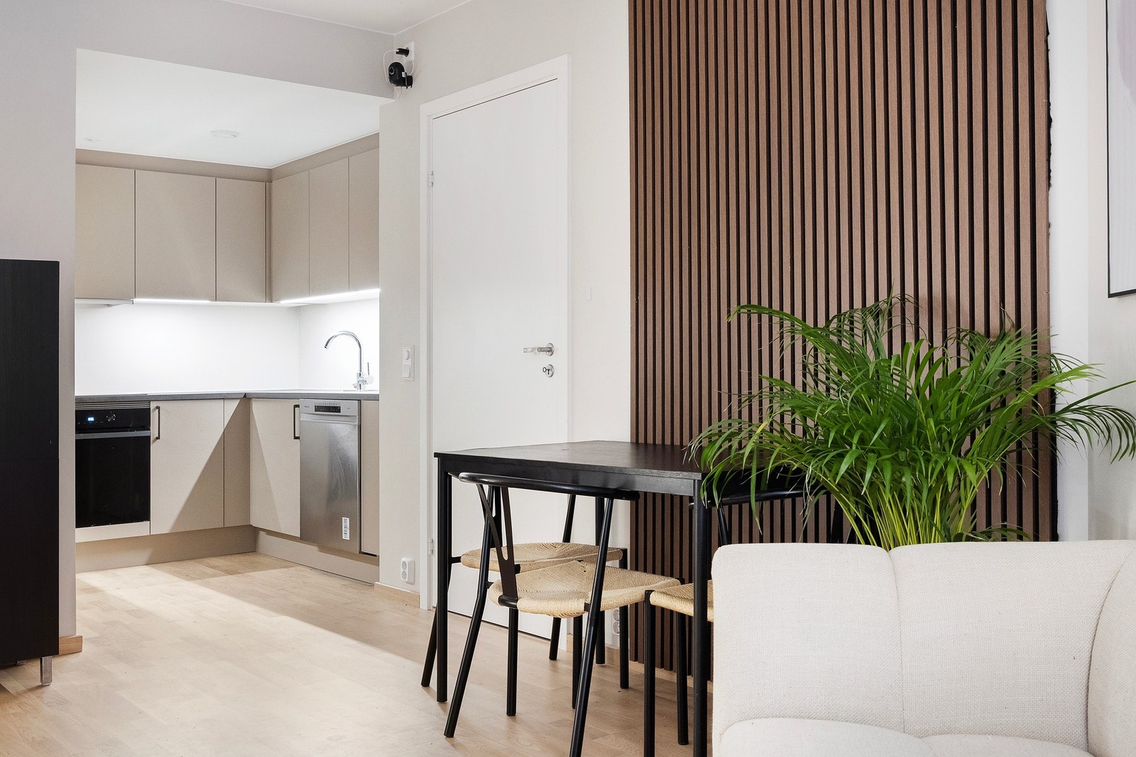 Åpen stue/kjøkkenløsning. Galleribilde