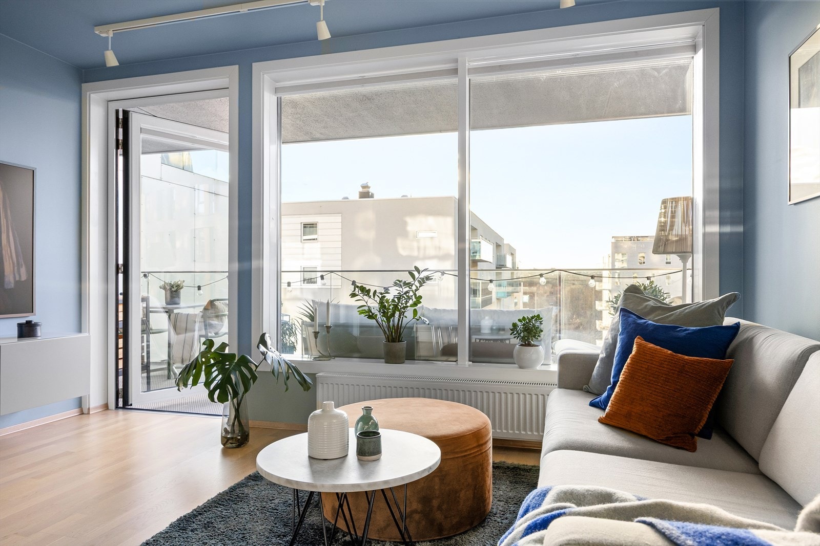 Leiligheten er utstyrt med balansert ventilasjon, som sørger for et friskere inneklima og jevn luftkvalitet året rundt. Galleribilde