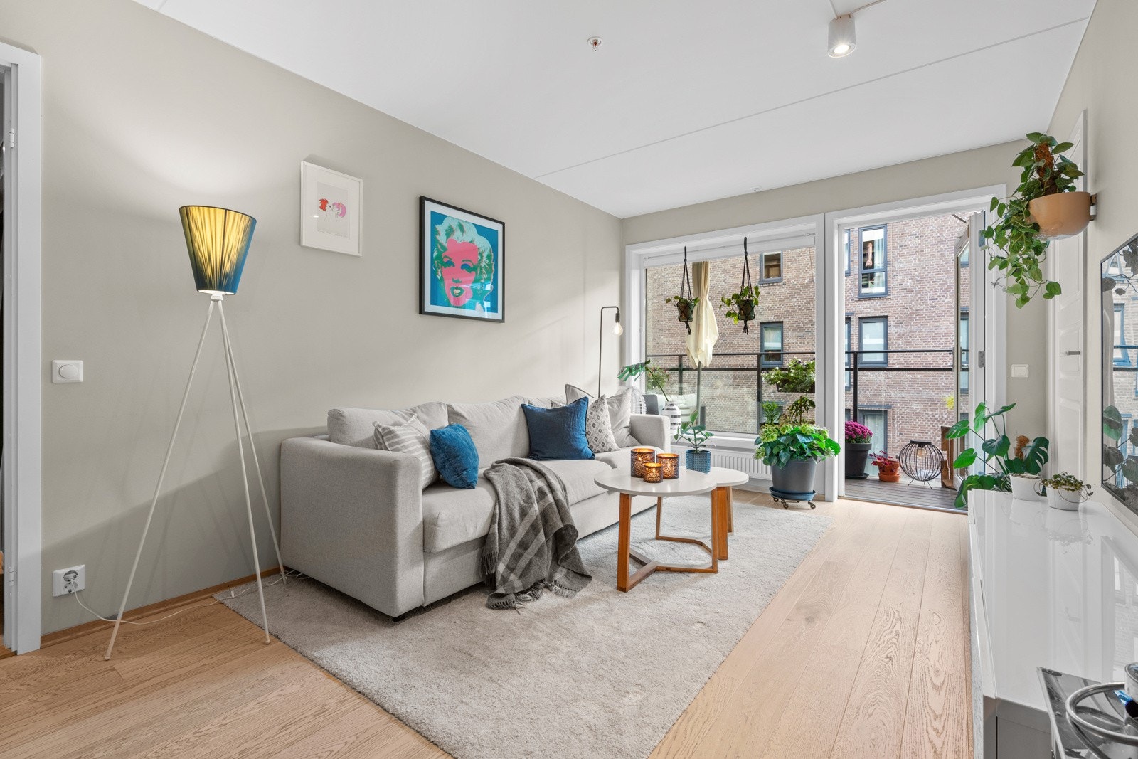 Boligen er fra 2018 og holder en gjennomgående god standard Galleribilde