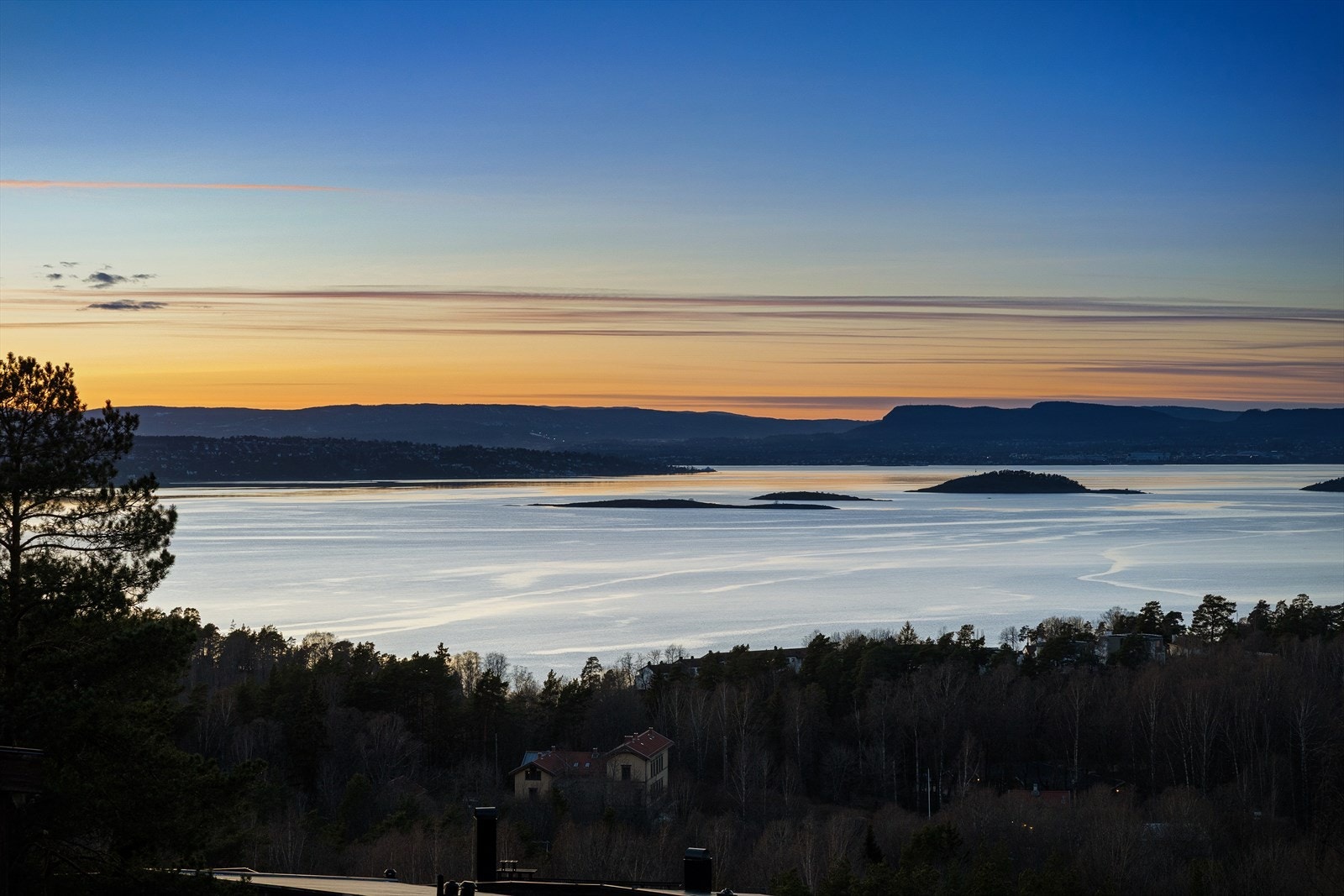 Her opplever du mange flotte solnedganger Galleribilde