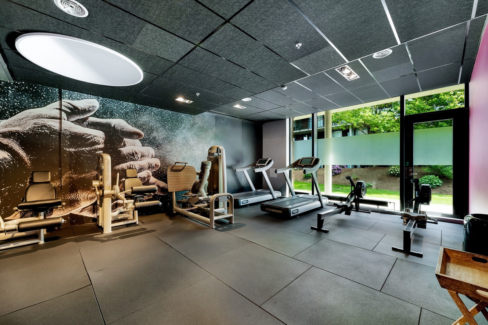 Her har masse utvalg av treningsutstyr til å holde deg i form! Galleribilde