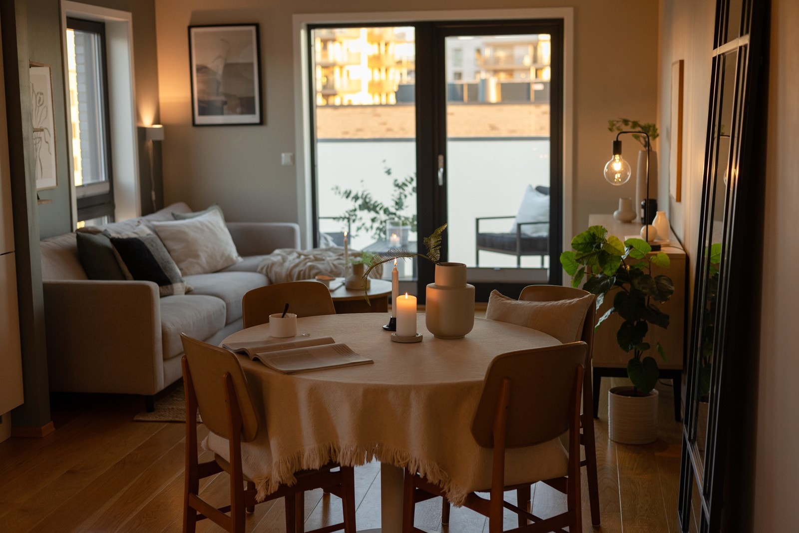 Inviter venner og familie over for et hyggelig måltid! Galleribilde