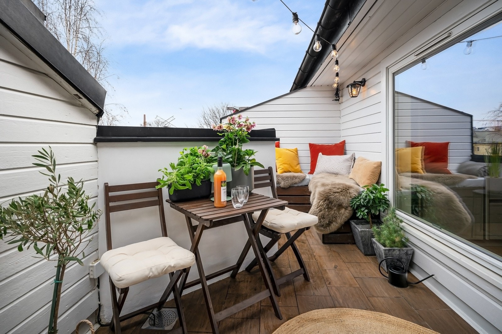 Leiligheten ligger høyt og usjenert i 5 etasje. Galleribilde