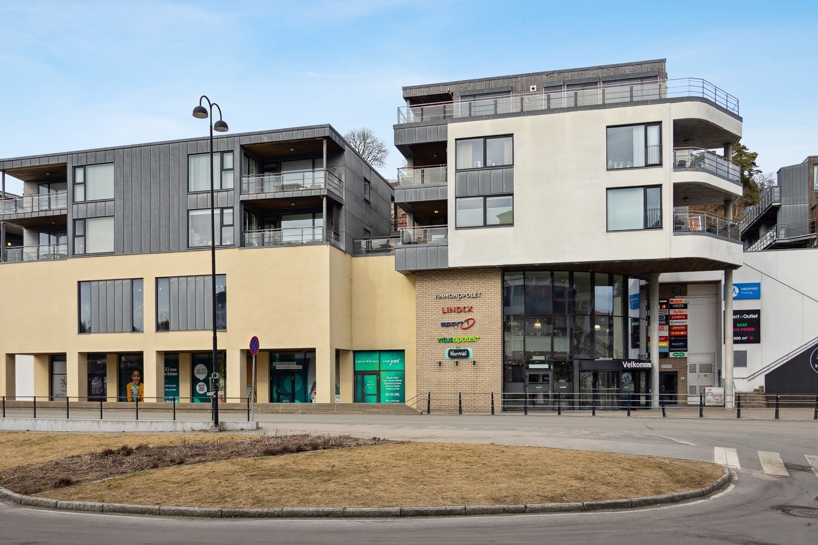 Leiligheten ligger i kjøpesenterets 4. etasje. Galleribilde