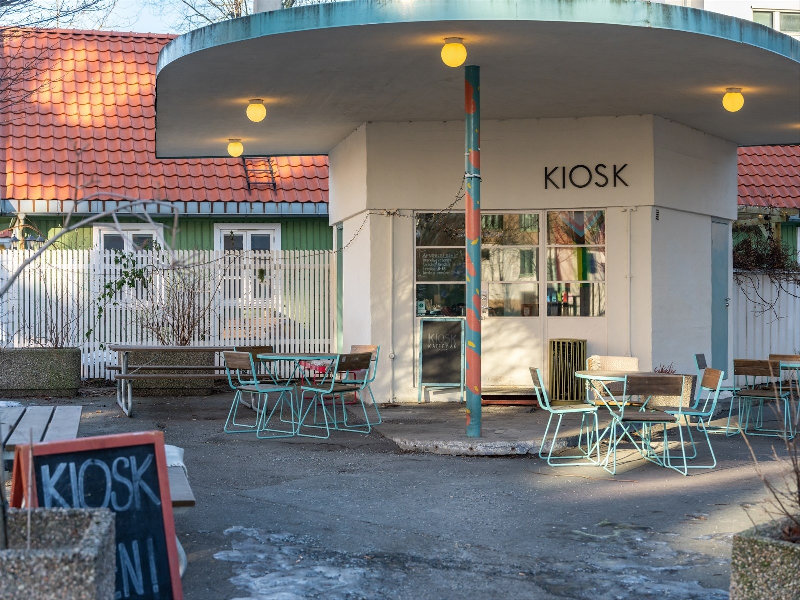 Leiligheten har en meget sentral beliggenhet i attraktivt boligområde mellom Kampen, Vålerenga og Gamlebyen. Galleribilde