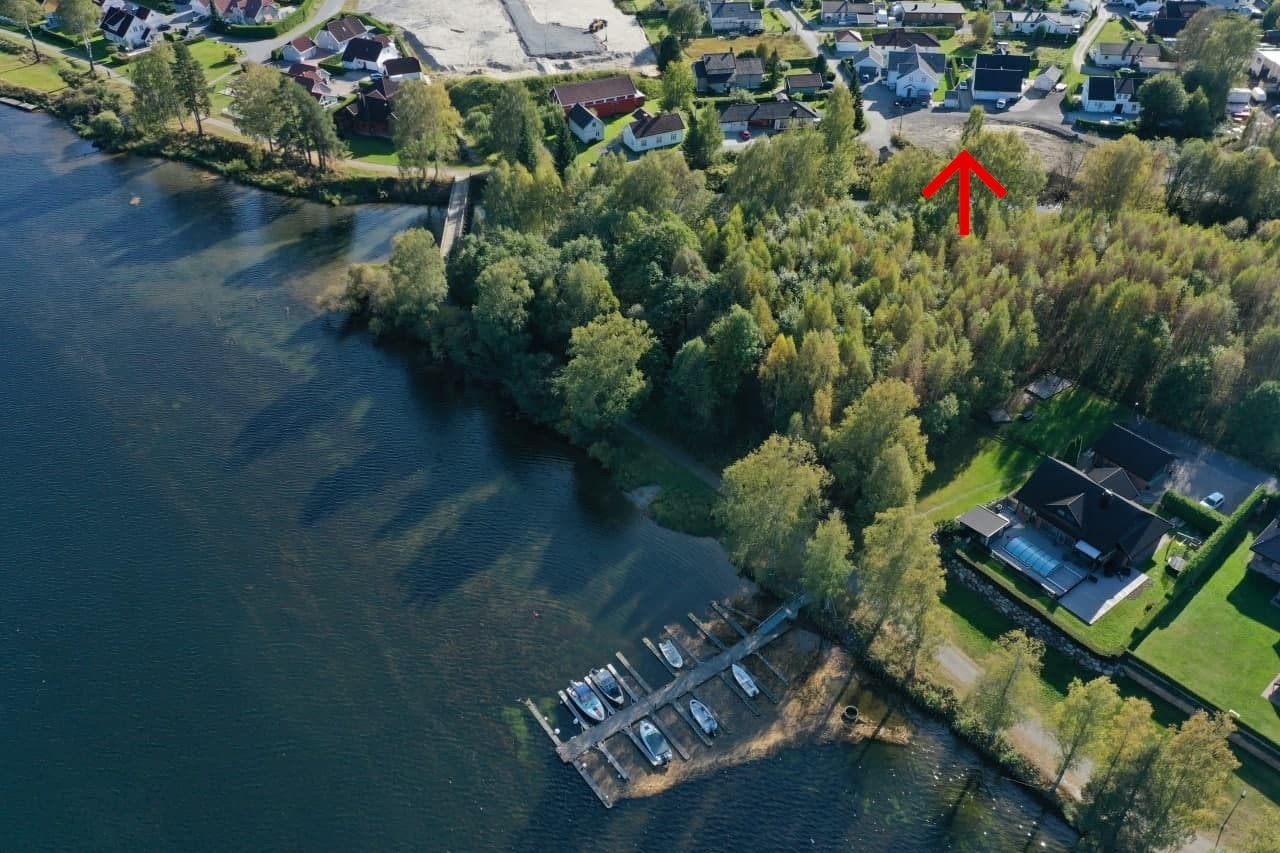 Båtplasser i nærheten. Galleribilde