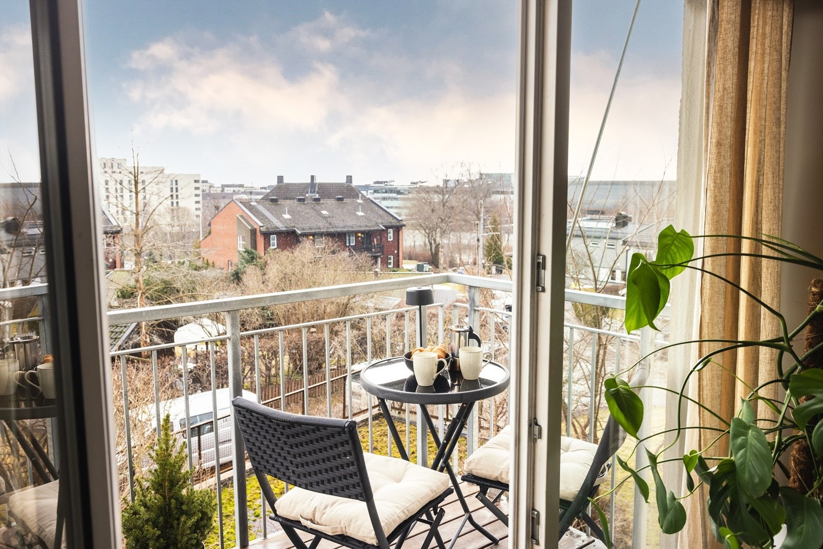 En lys og delikat 2-roms med solrik balkong og attraktiv beliggenhet i Nydalen. Galleribilde