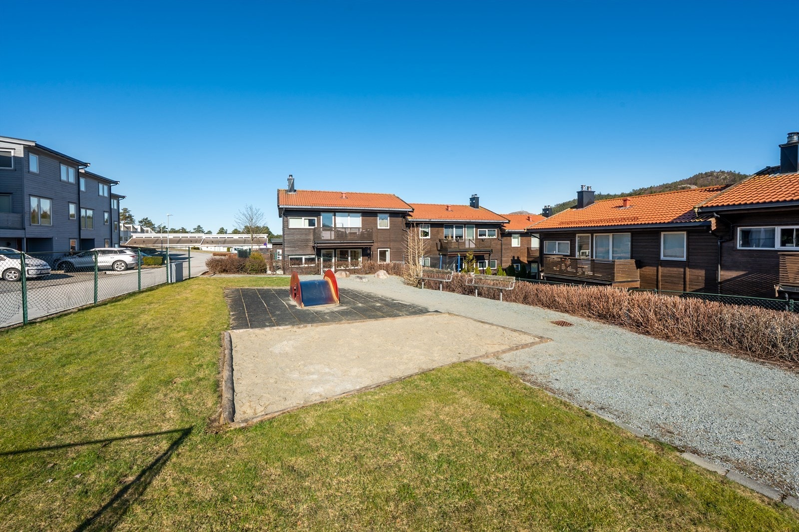 Fint fellesområde - ideelt for å samles med venner og familie, eller la barna leke fritt i trygge omgivelser. Galleribilde