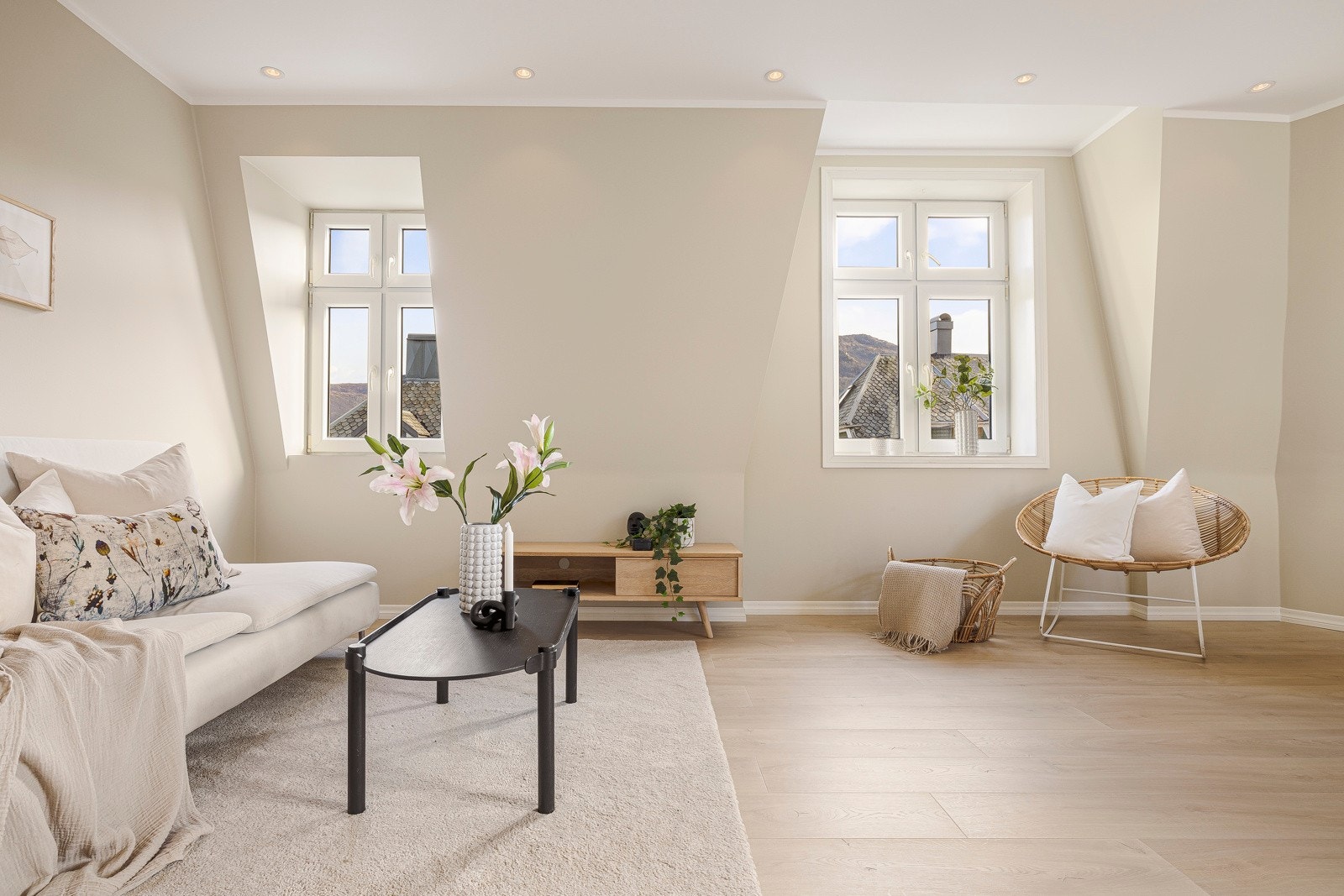 Her er det lagt nytt gulv og alle vegger er nymalte i 2025. Galleribilde