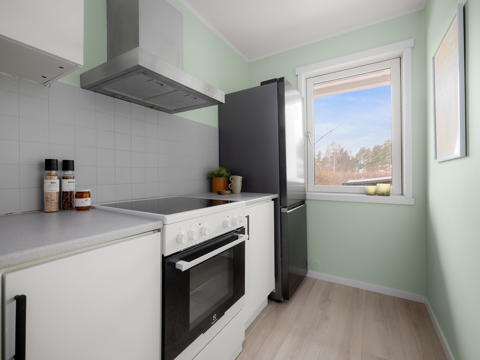 Størrelsen gjør det mulig for at flere personer kan stå for matlagingen. Galleribilde
