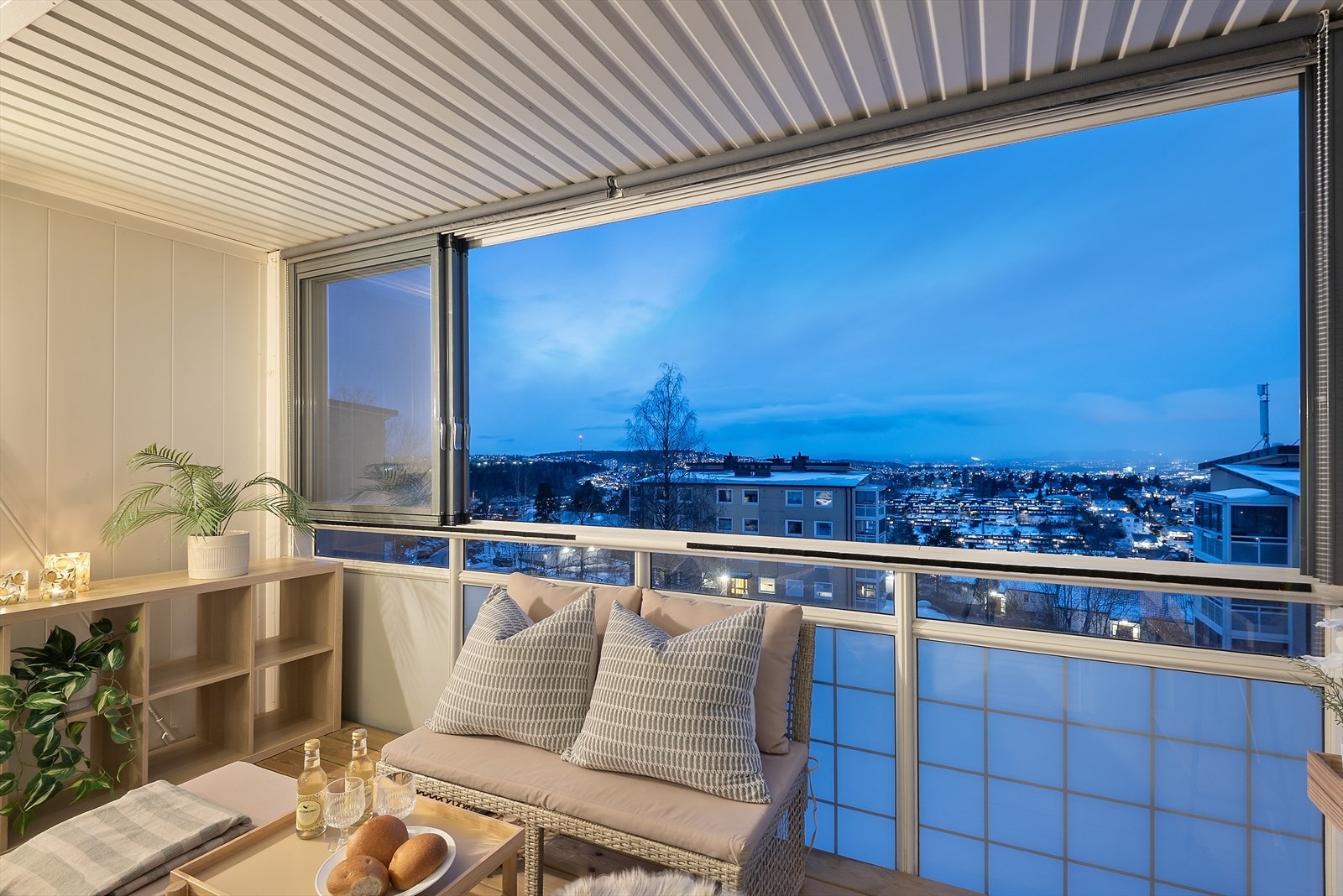 Her ligger alt til rette for å nyte varme og lune sommerkvelder. Galleribilde