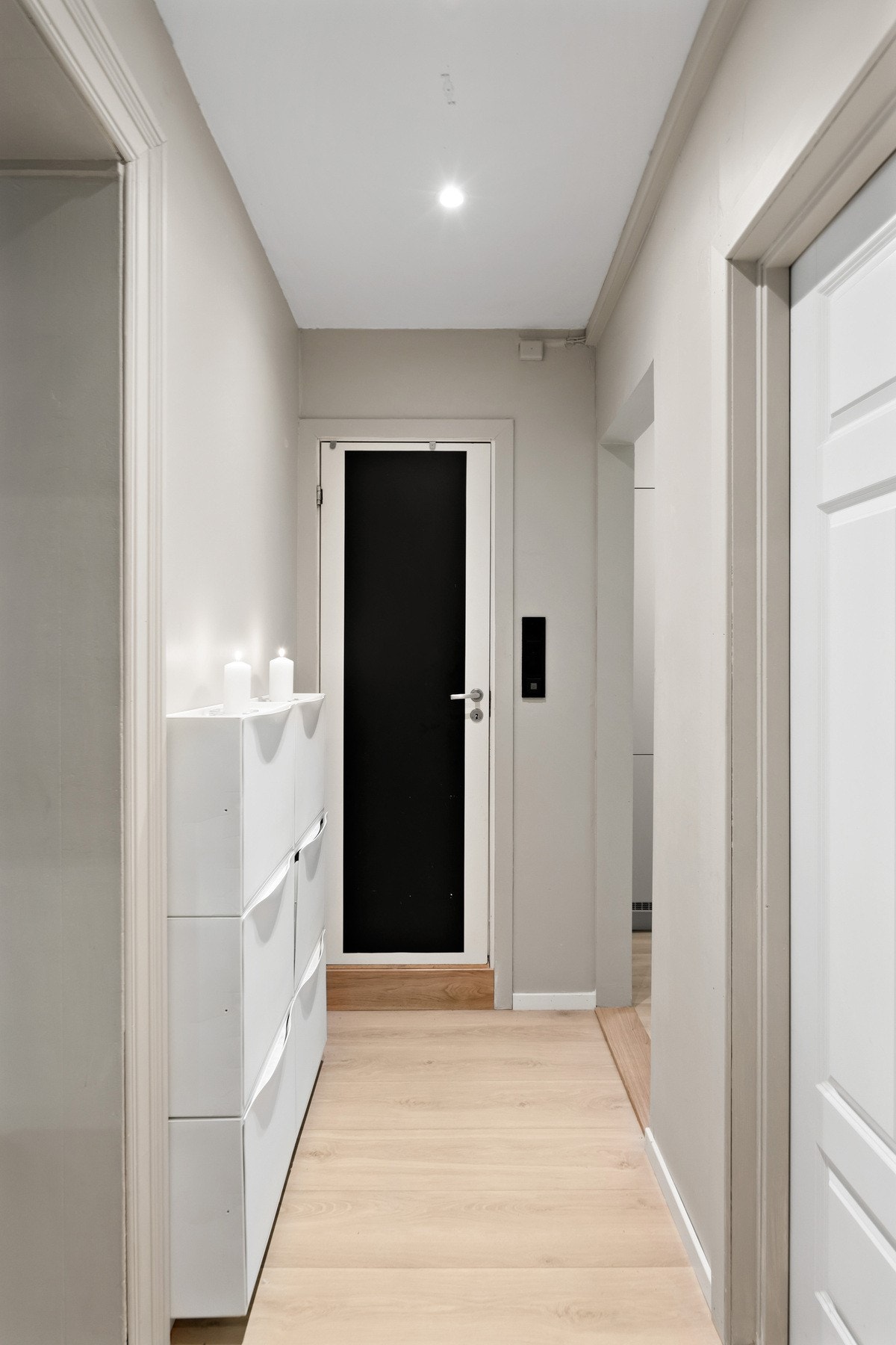 Entréen. Galleribilde