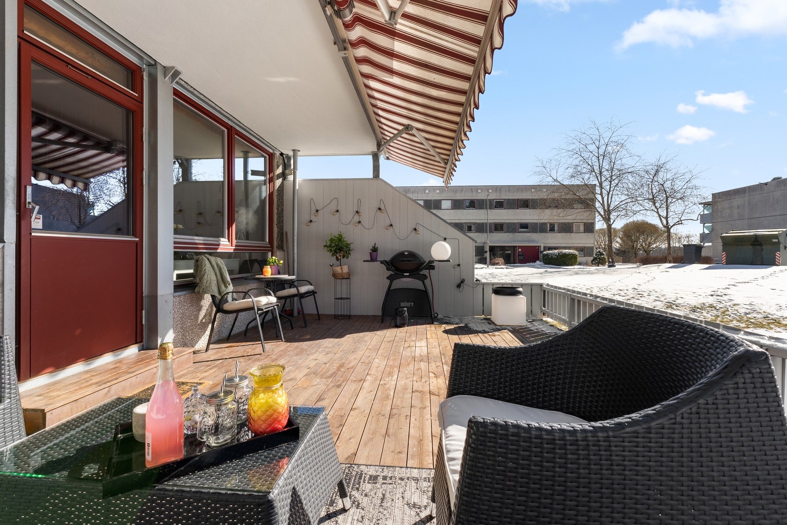 Det er tillatt å grille med gass- og elektrisk grill. Galleribilde