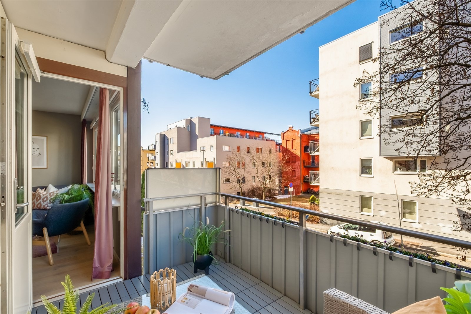 Flott nordvestvendt balkong med gode solforhold Galleribilde