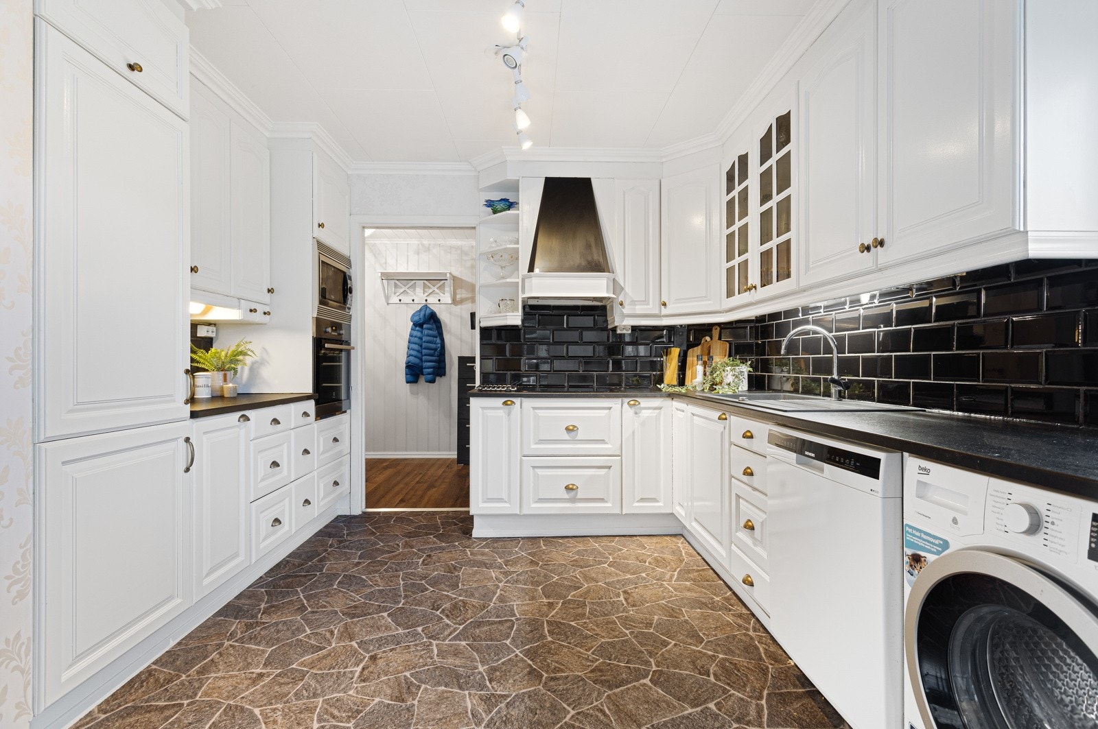 Kjøkken i 1 etasje Galleribilde