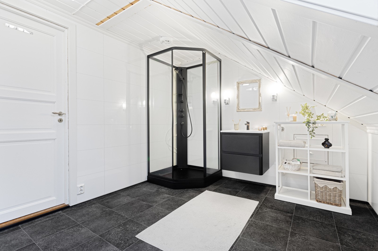 Pent bad 2 etasje Galleribilde