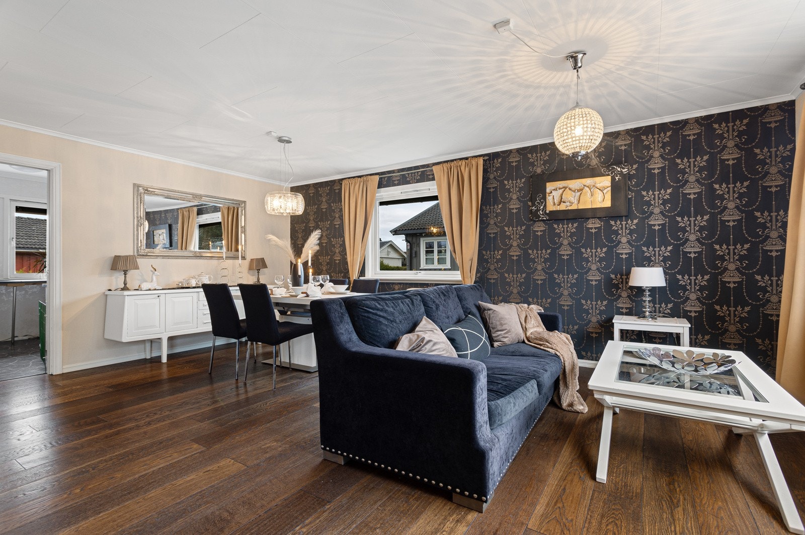 Stue 1 etasje Galleribilde