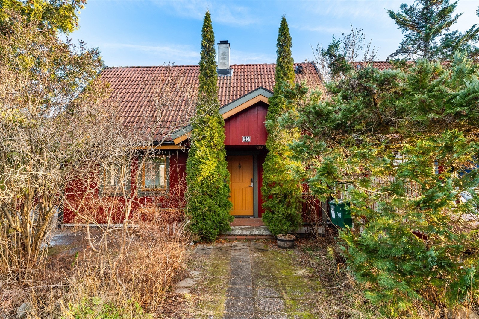 Eiendommens beliggenhet er svært attraktiv og barnevennlig. Galleribilde