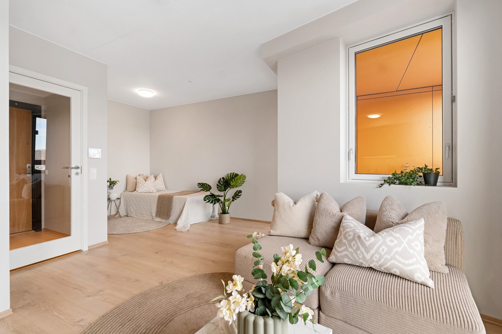 Leiligheten varmes opp med vannbåren varme. Galleribilde