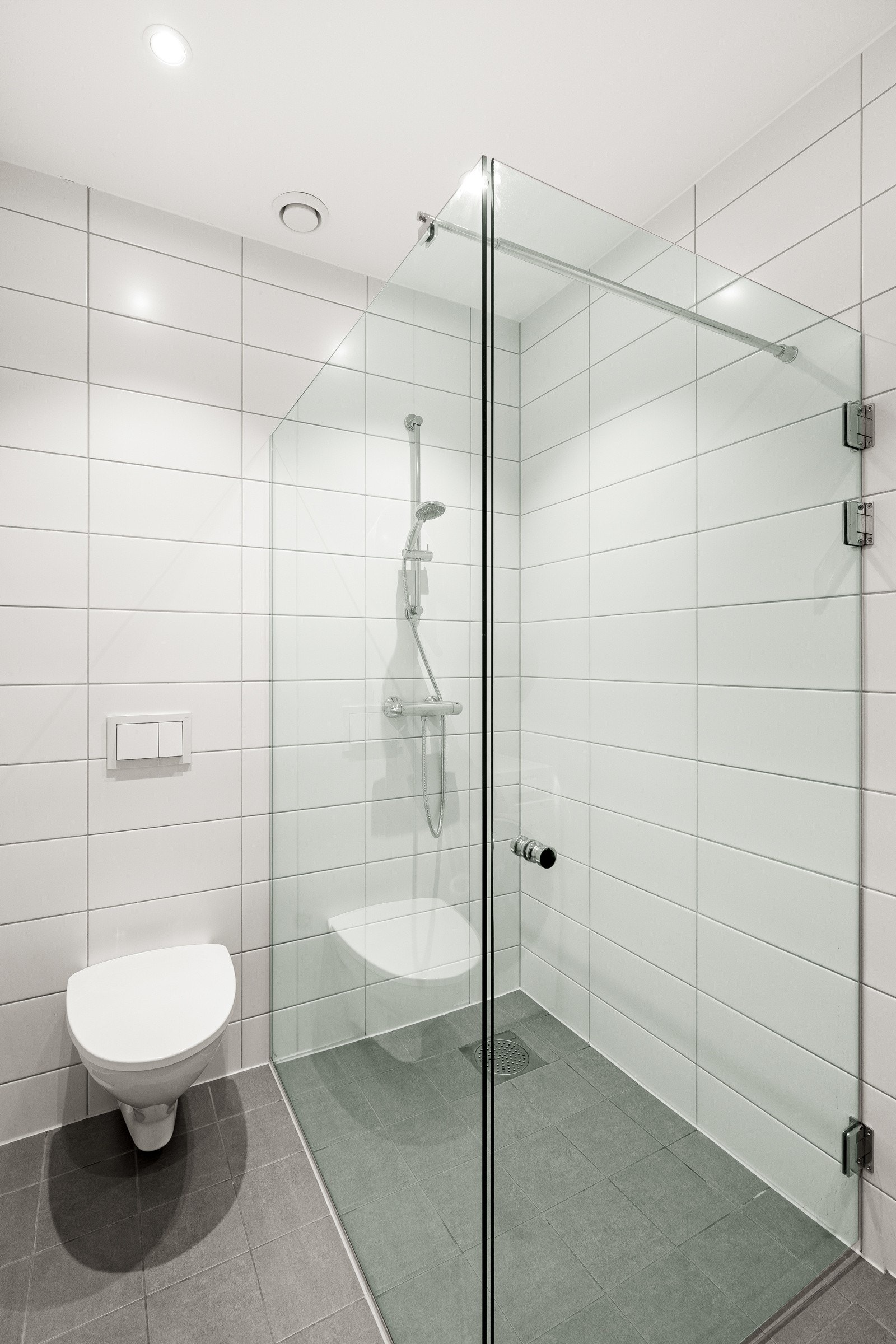 Badet har en moderne innredning. Galleribilde