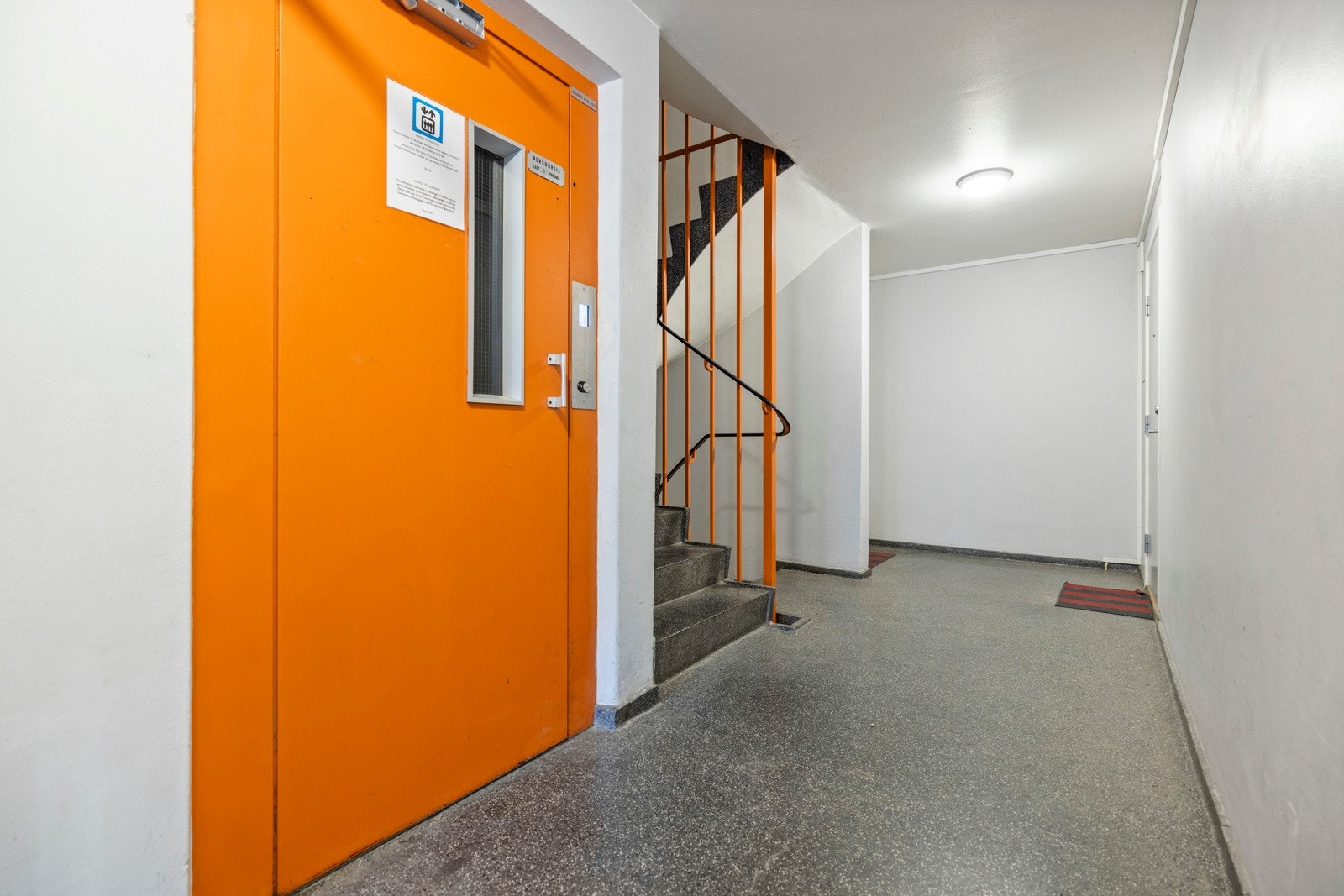 Heis i bygget Galleribilde