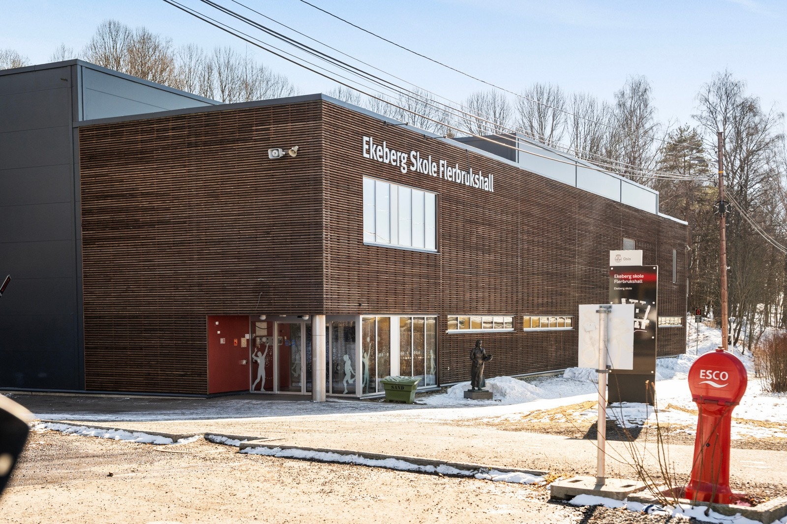 Flerbrukshall v/ Ekeberg barneskole Galleribilde
