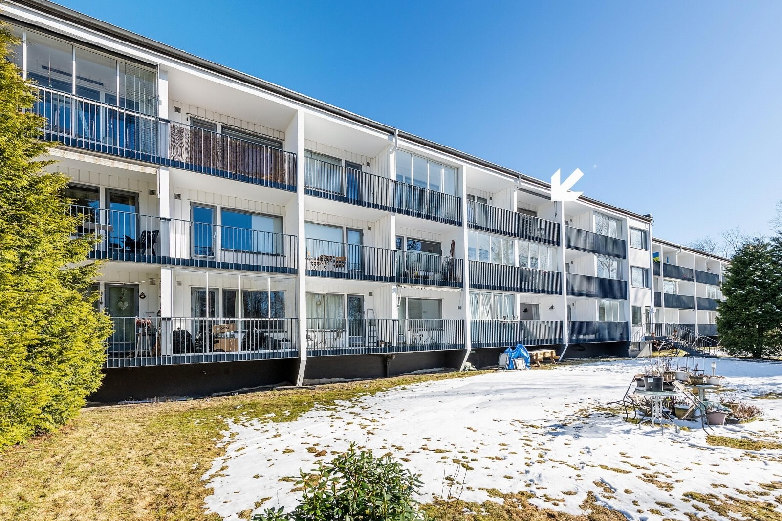 Fin beliggenhet i toppetasjen på vestsiden Galleribilde