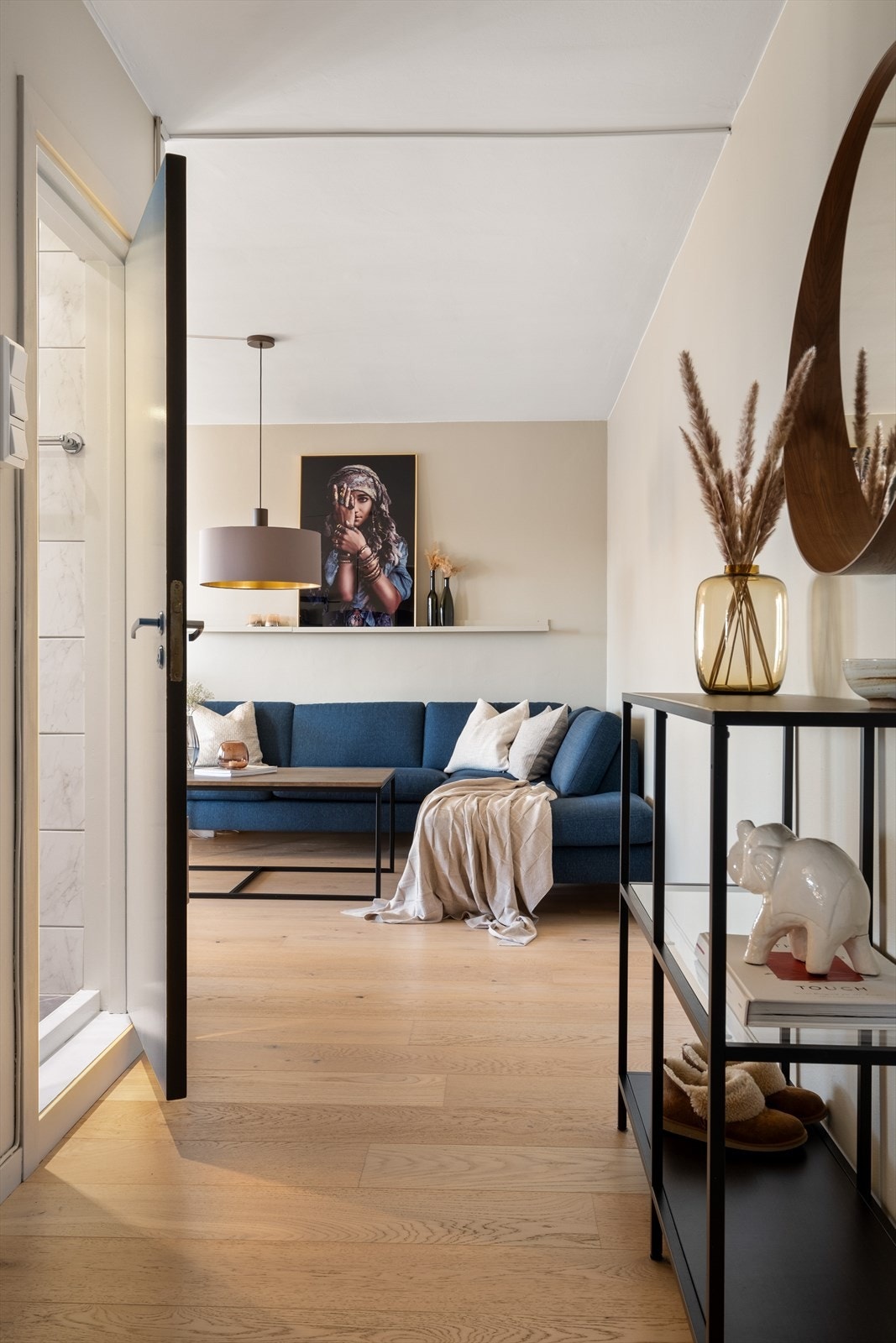 - Leiligheten har enstavs parkettgulv fra 2019 - Galleribilde