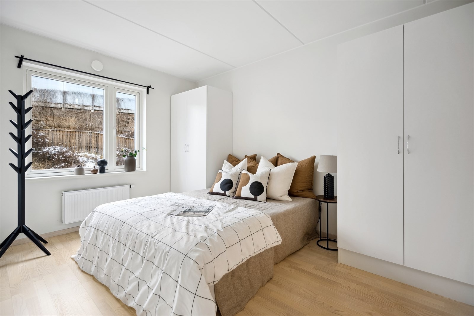 Soverom I med plass til garderobeskap Galleribilde