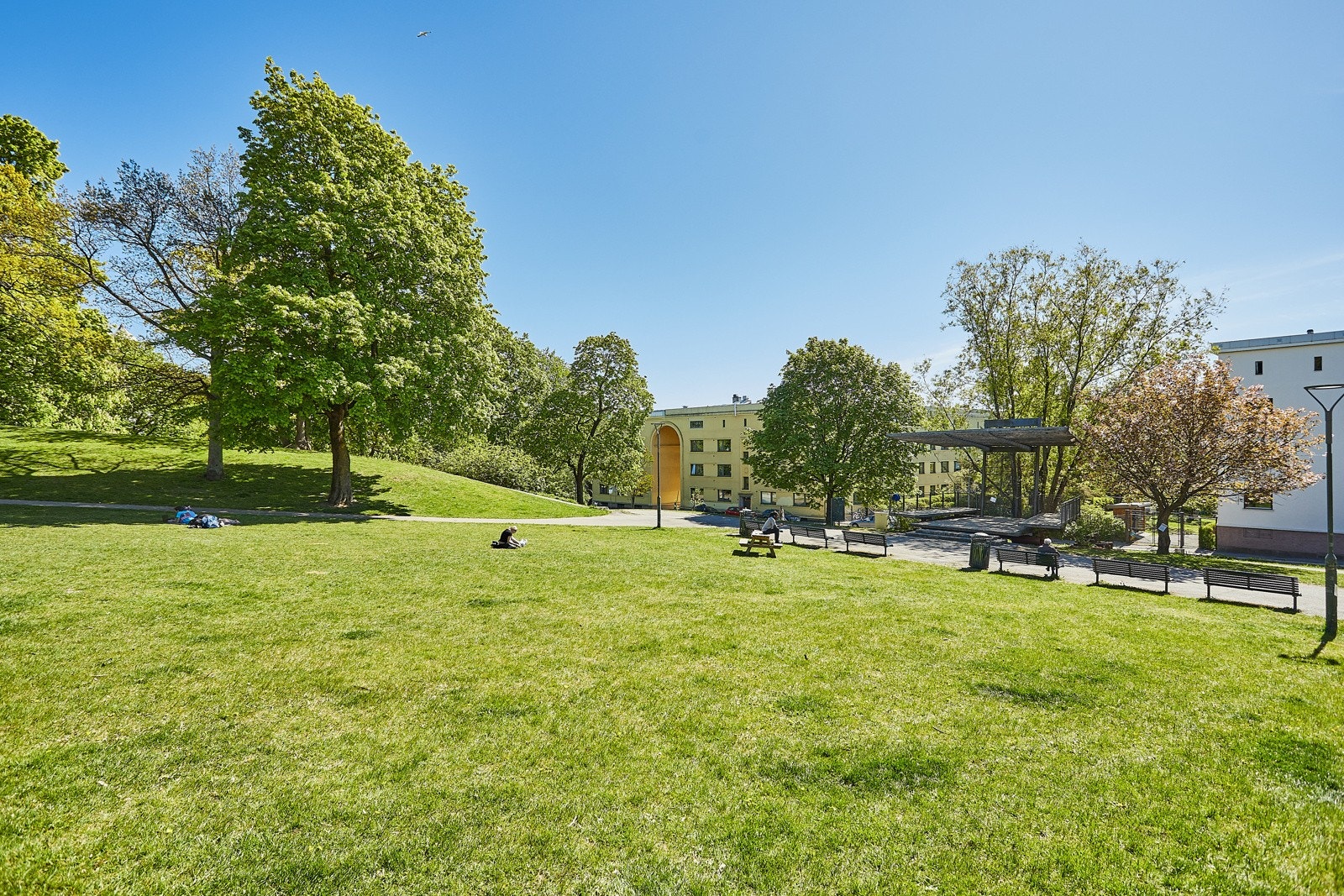 Flotte Bjølsenparken ligger rett utenfor leiligheten Galleribilde