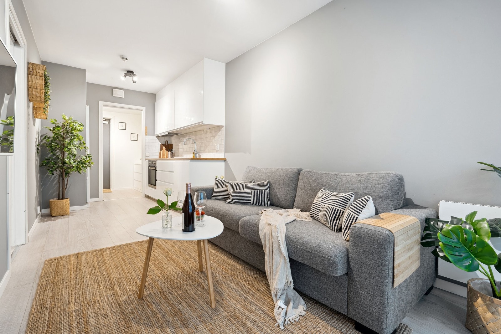 Meriton Gashi v/Propr har gleden av å ønske velkommen til Breigata 12! Galleribilde