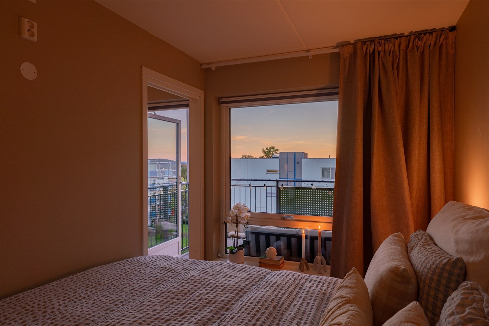 Nydelig utsikt fra soverommet. Galleribilde