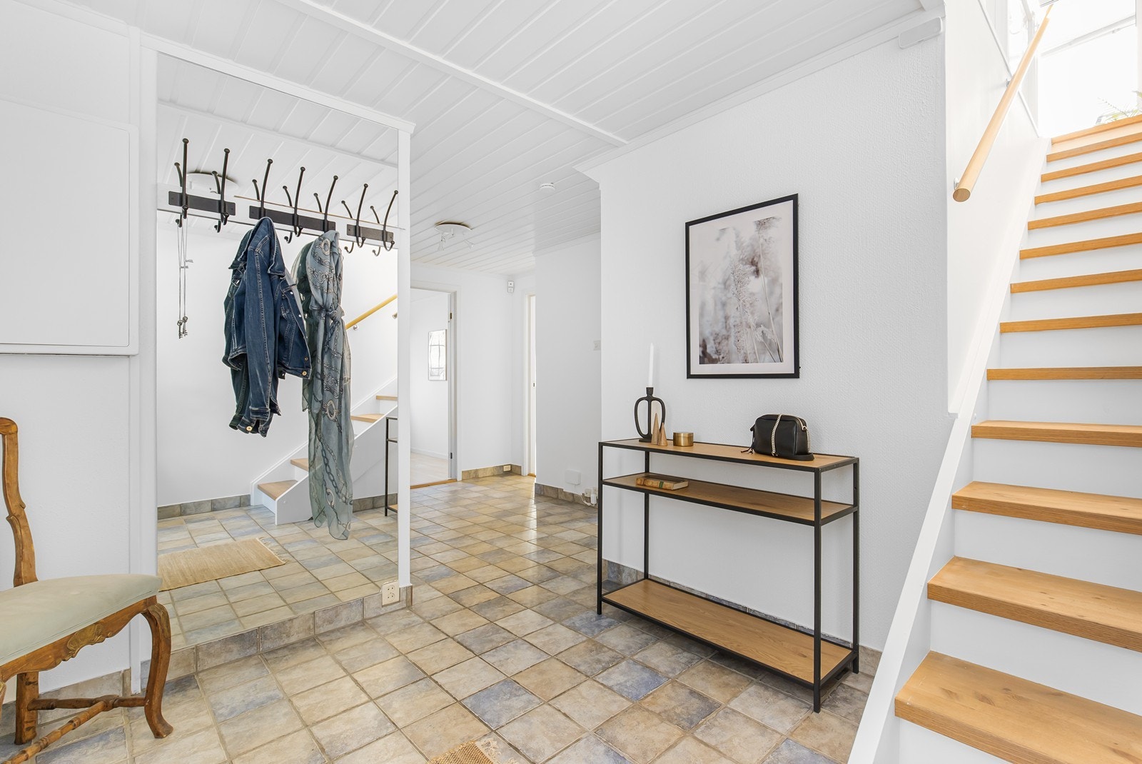 Hall og entré Galleribilde