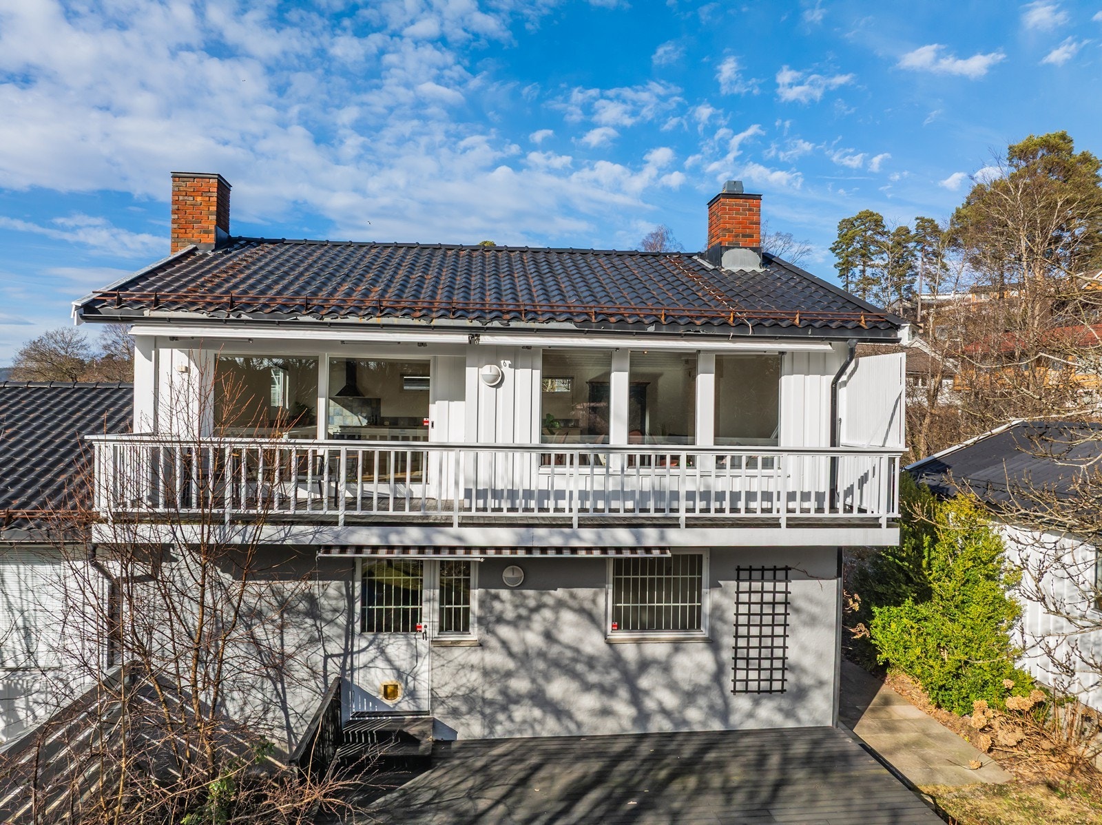 Fasaden mot syd. Galleribilde