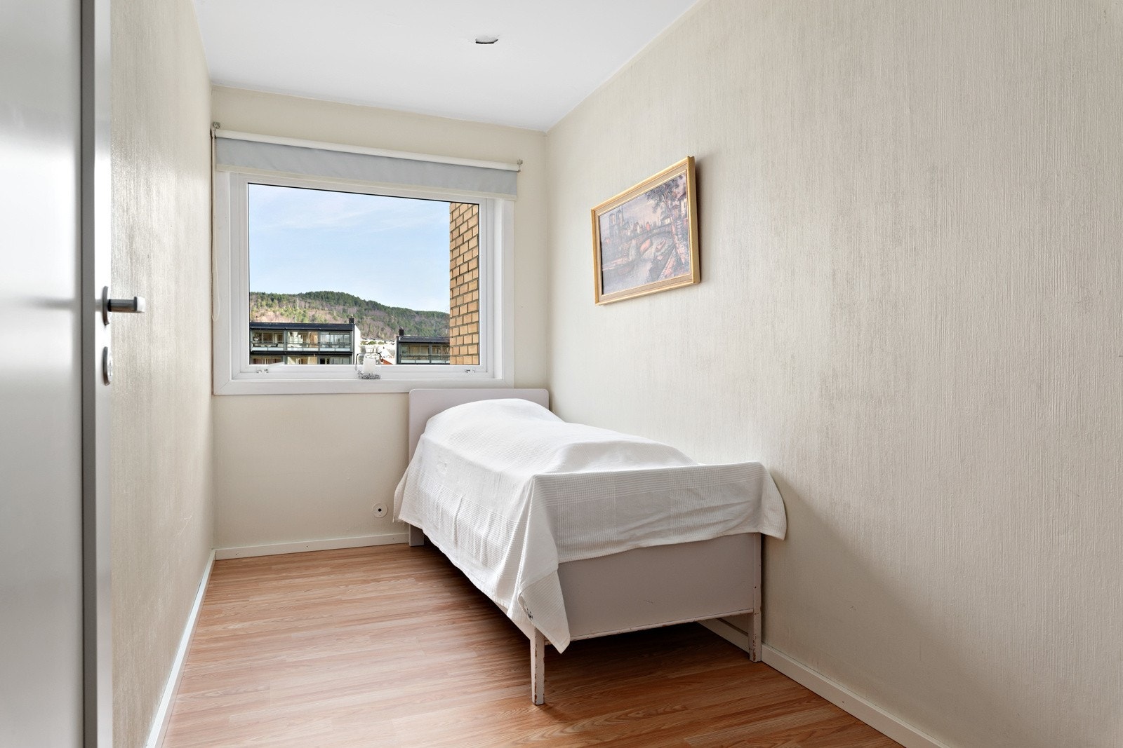 Soverom nr.2. Galleribilde