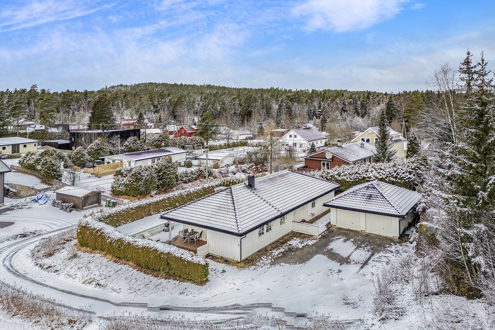 Dobbelgarasje på 44 kvm Galleribilde