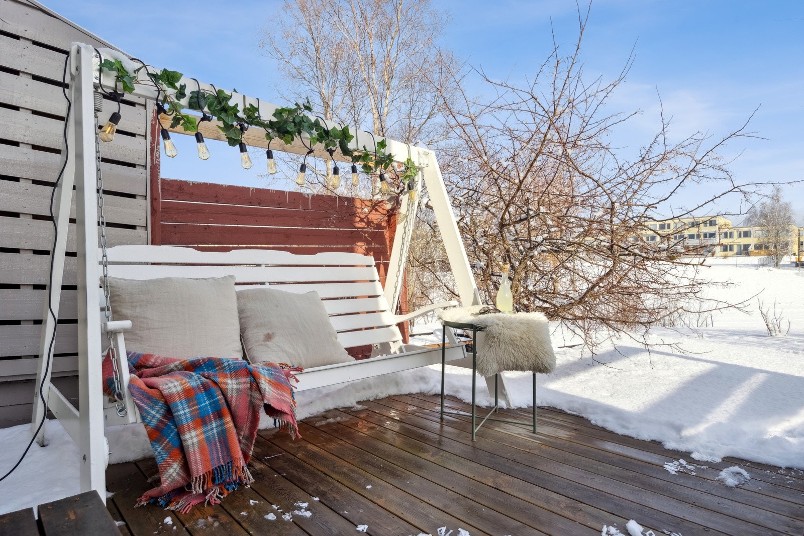 Her nyter man solen fra den titter frem om morgenen og utover formiddagen. Galleribilde