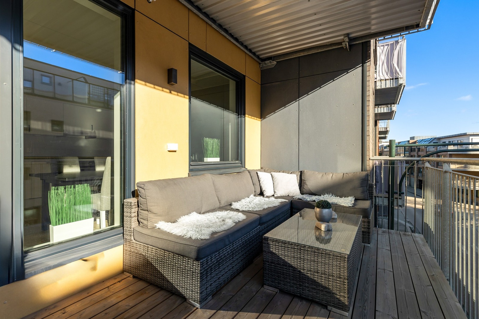 Det er fin plass til ønsket utemøblement Galleribilde