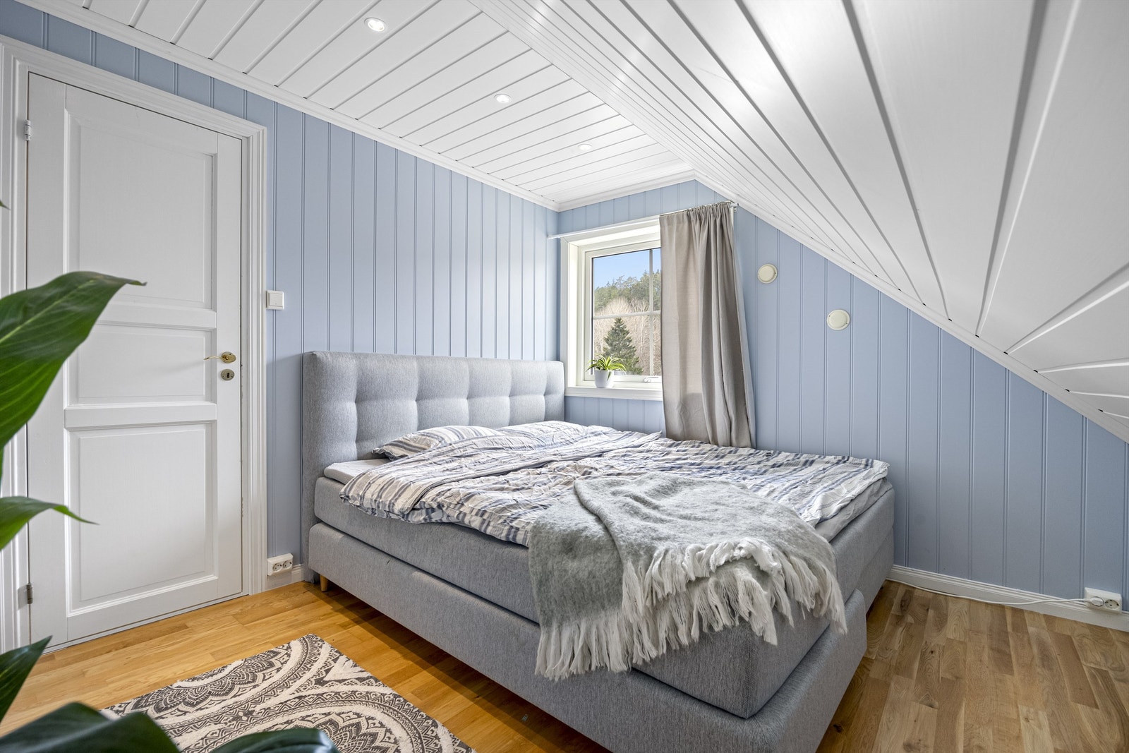 Soverom i 2. etasje Galleribilde