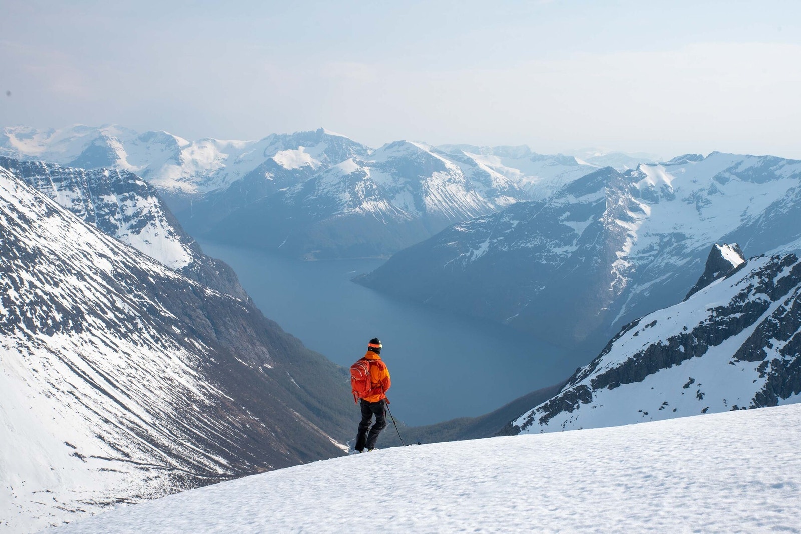 Strandafjellet og fjellene på Sunnmøre er et eldorado for deg som liker toppturer og flotte naturopplevelser Galleribilde