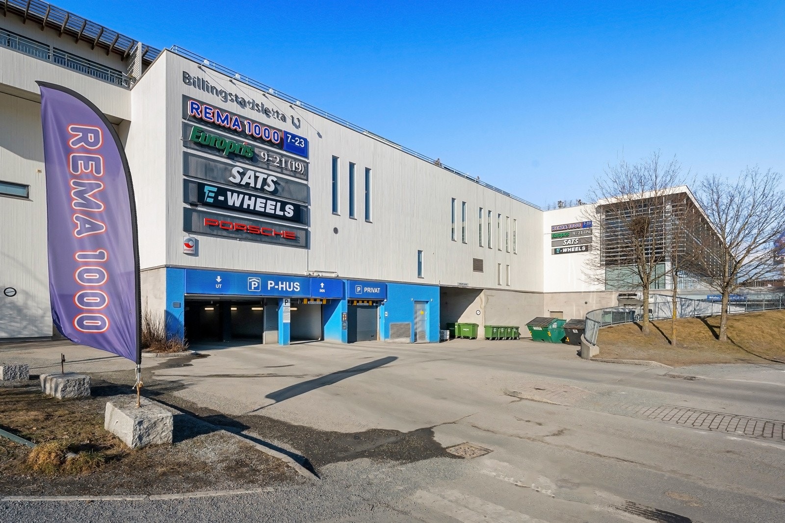 Fra leiligheten kan du ta heisen rett ned til Rema 1000 eller Europris for å handle, eller til Sats for dagens treningsøkt Galleribilde