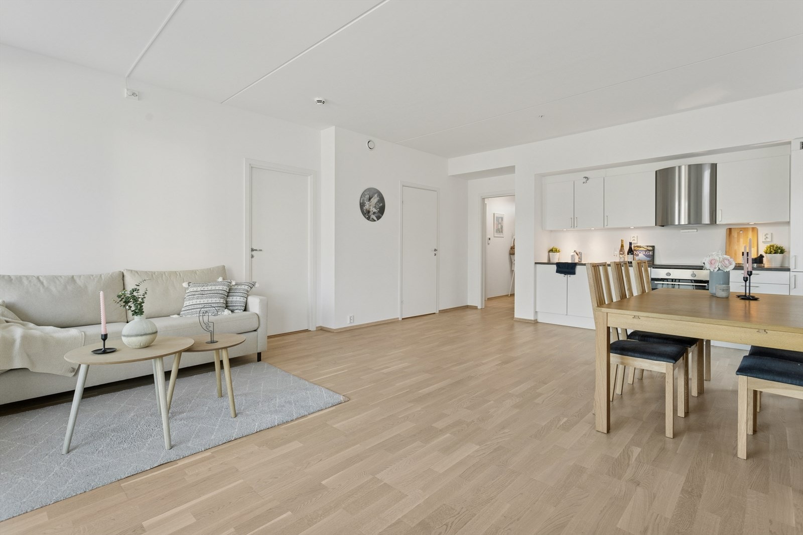 Den åpne utformingen sørger for en luftig romfølelse. Galleribilde