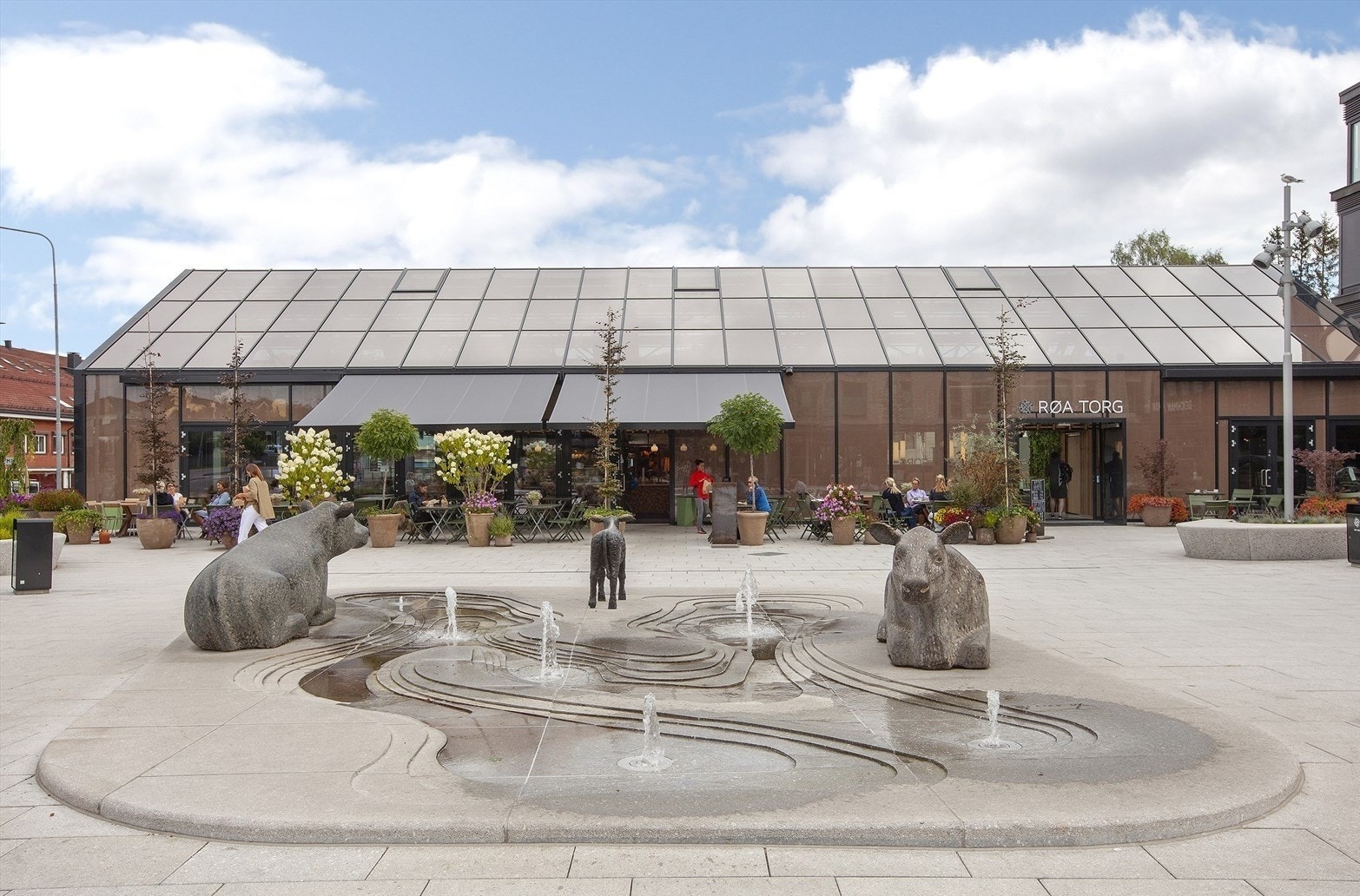 Røa Torg Galleribilde