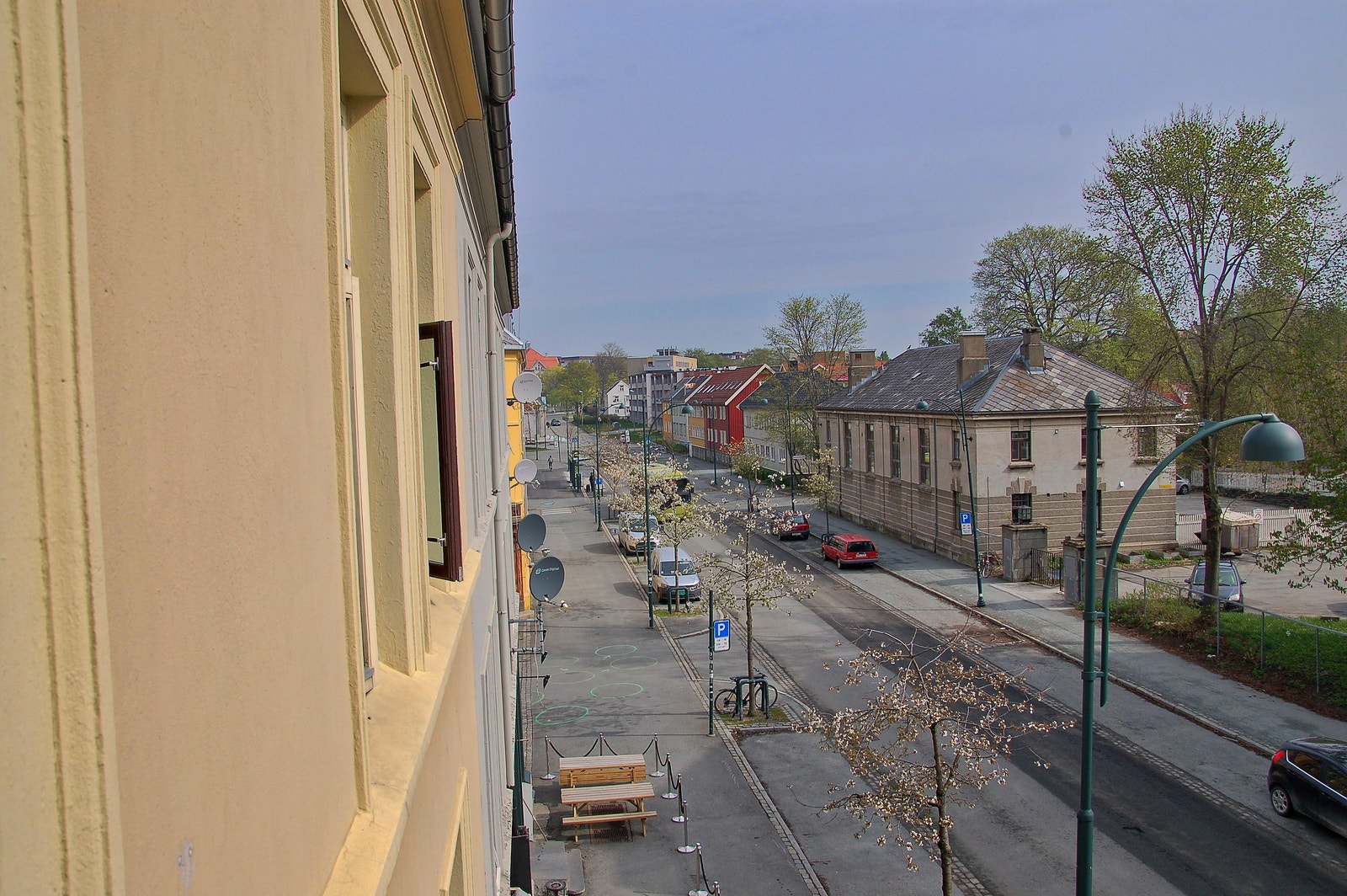 Utsikten fra balkongen Galleribilde